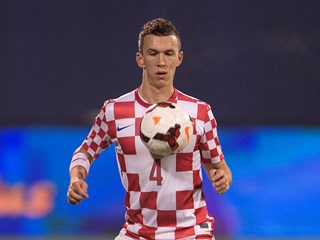 Perišić zabio i asistirao, Pranjić golom poveo Pao prema pobjedi u derbiju