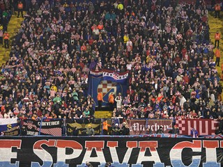 Zaustavimo neprihvatljivo ponašanje na tribinama
