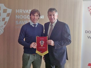 Šuker sa Šimićem o statusu profesionalnih nogometaša