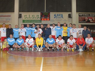Humane zvijezde Hrvatske 03 - Selekcija 12. dvoranskog prvenstva HNS-a 1-5!