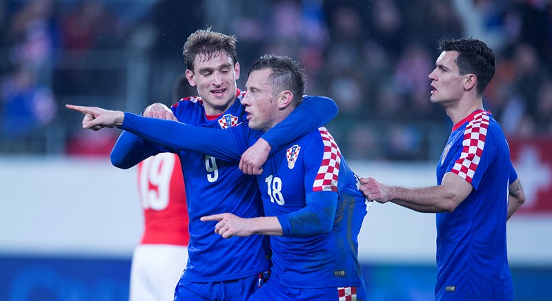 Drmić and Olić secure draw in Switzerland