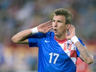Mandžukić asistirao za remi na Old Traffordu
