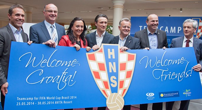Kovač: "Best conditions and pleasant worries"