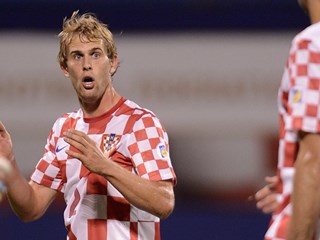 Strinić u rukama medicinske službe reprezentacije