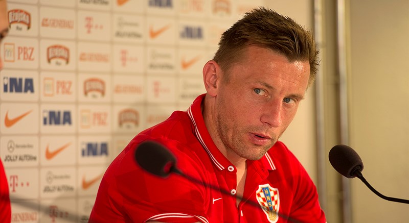 Olić: "Vjerujem da ćemo naći put do drugog kruga"