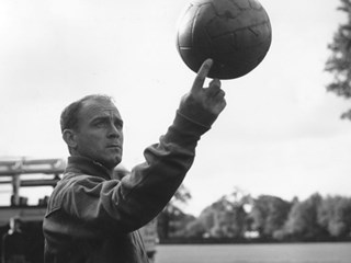 Preminuo Alfredo di Stefano