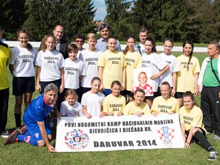U Daruvaru započeo nogometni kamp nacionalnih manjina RH