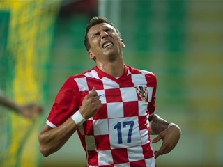 Mandžukiću stradala nosna kost, operacija u četvrtak ujutro