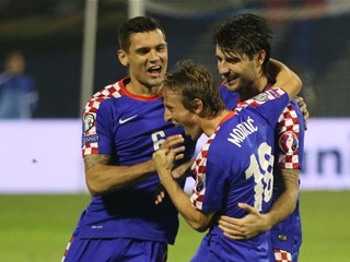 Vatreni vikend: Lovren, Modrić ili Vrsaljko?