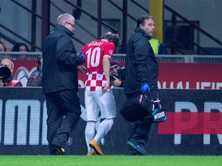 Luka Modrić izbiva s travnjaka šest tjedana