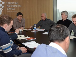 Prvoligaši partneri Saveza u razvoju nogometa