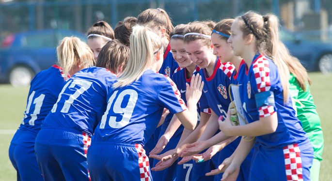 Hrvatska ženska U-16 reprezentacija na turniru u Bugarskoj