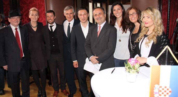 Niko Kovač među veleposlanicima integracije
