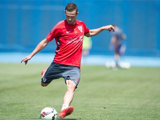 Tomečak to Dnipro, Šimunović to Celtic