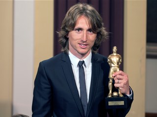 Modrić i Pjaca predvode dobitnike nogometnih Oscara