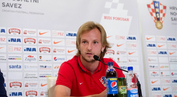 Rakitić: "Zadovoljstvo je biti zajedno, braniti hrvatske boje"