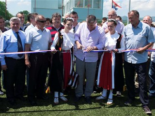 Davor Šuker otvorio teren u Hrvacama