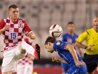 Milan Badelj asistirao, Ante Rebić zabio