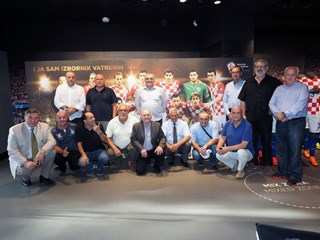 Čestitamo Dan pobjede i domovinske zahvalnosti i Dan hrvatskih branitelja!