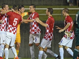 Pobjeda Hrvatske U-19 na jedanaesterce na startu