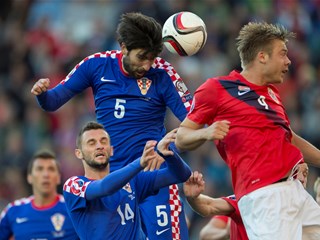 Vatreni vikend: Brozović, Ćorluka ili Vargić?