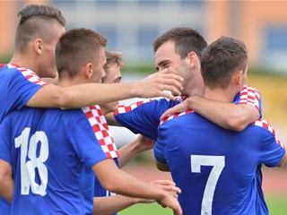 Pobjeda Hrvatske U-19 u prvom kolu u Puli