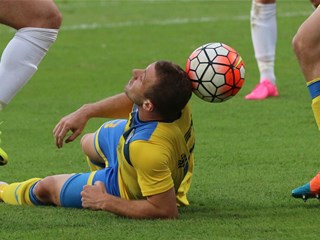 Susret Intera i Hajduka odgođen za utorak