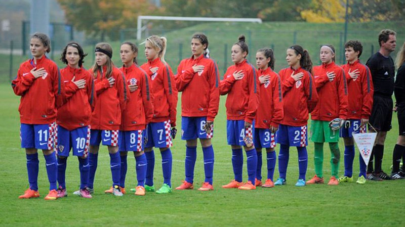 Hrvatska U-15 odigrala povijesni susret sa Slovenkama
