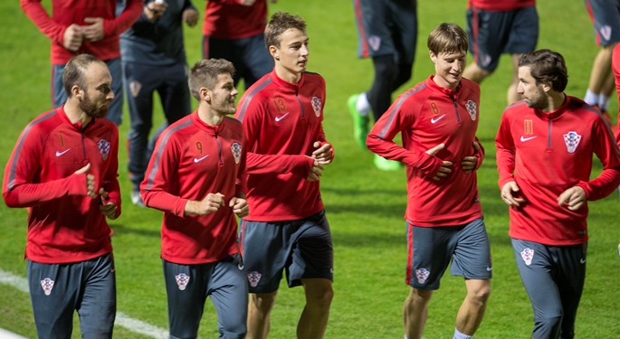 Vatreni u Rusiju u sjajnoj atmosferi