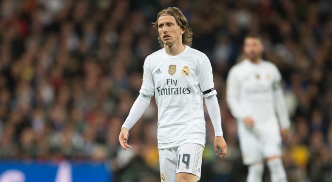 Luka Modrić takes over No. 10 jersey at Real Madrid