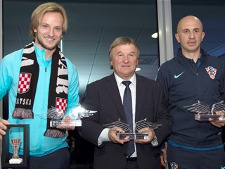 Rakitiću Vatrena krila, nagrađena i Hrvatska U-17