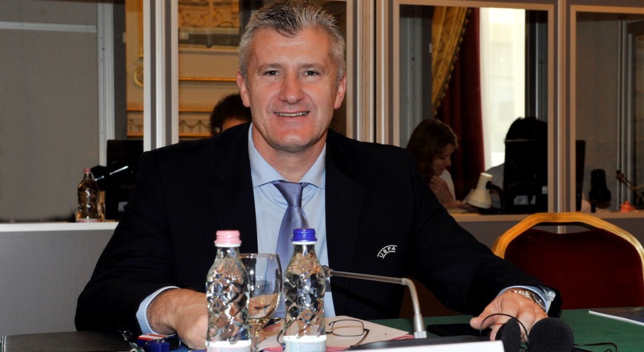 Šuker: "Kosu želim sreću i uspjeh, a vrata HNS-a otvorena su za suradnju"