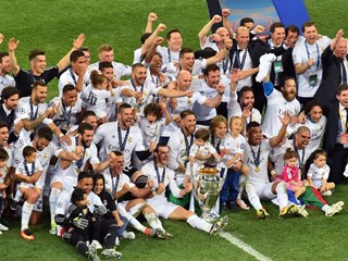 Luka Modrić u idealnoj momčadi Lige prvaka