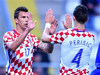Vatreni vikend: Čop, Mandžukić ili Perišić?