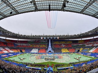 Otvoren EURO 2016., Francuskoj prva pobjeda