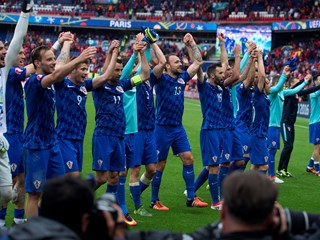 Brilliant Modrić strike rewards excellent Croatia