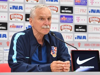 Dr. Nemec: "Ćorluka svakako zdrav do Češke"