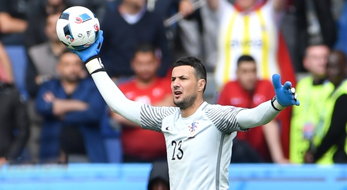 Croatia to take on Turkey without Subašić