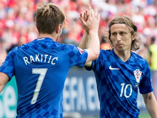 Modrić and Rakitić shortlisted for FIFA FIFPro World11