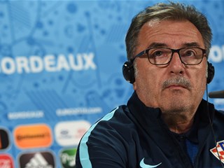 Čačić: "Neće biti kalkulacija, Hrvatska će tražiti svoju priliku"