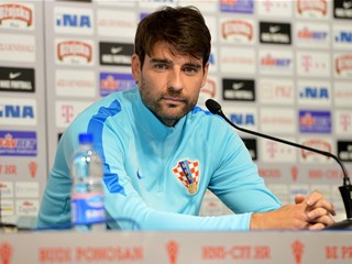 Six-month recovery for Vedran Ćorluka