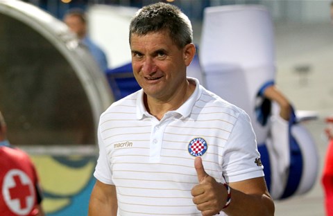 Hajduk uvjerljiv, Slaven Belupo na jedanaesterce