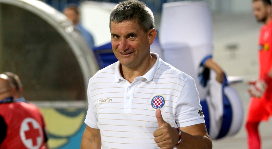 Hajduk uvjerljiv, Slaven Belupo na jedanaesterce