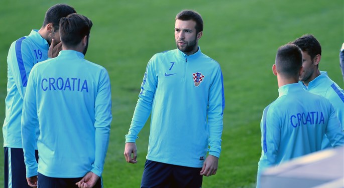 Vatreni vikend: Antolić, Rakitić ili Vida?