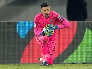 Subašić u vrhu s Neuerom i Buffonom