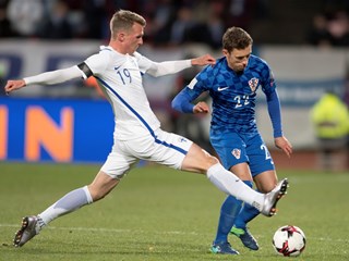 Awaiting major tournament, Finland leaves a mark