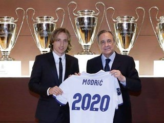 Kapetan Vatrenih Luka Modrić produžio ugovor s Realom
