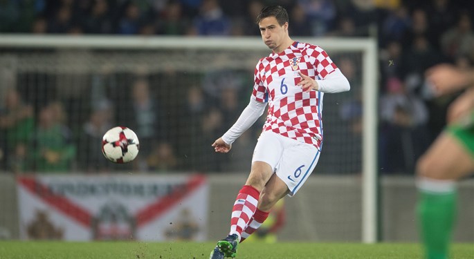 Nikola Matas replaces Matej Mitrović