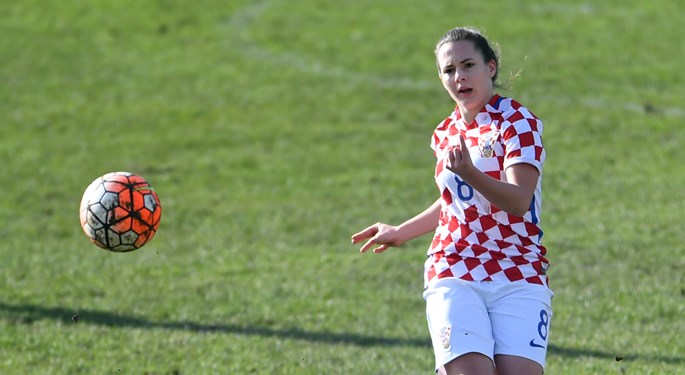 Hrvatice na prijateljskim gostovanjima kod Crne Gore