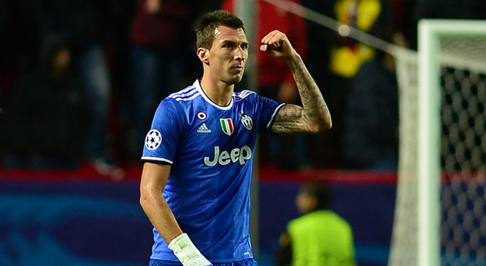 Mario Mandžukić, Juventus player of the month